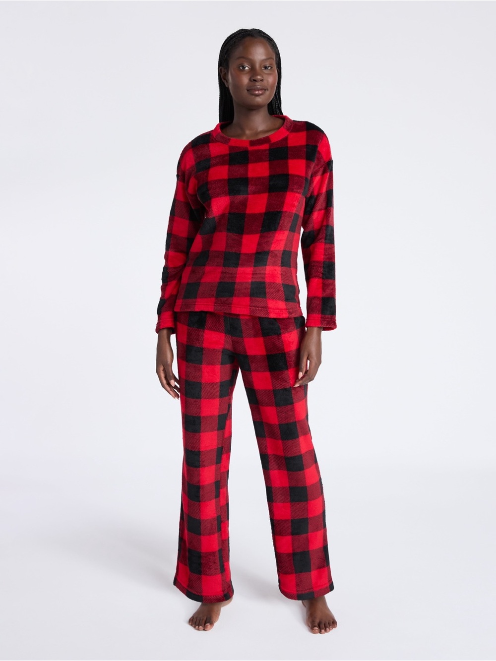 Joyspun Women’s Plush Red Plaid Long Sleeve Top and Pants Pajama 2-Piece Set